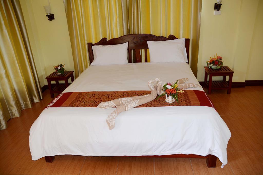 Hotel Vilayvong Vang Vieng Exterior foto